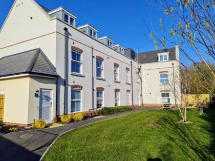 Kiln Drive, Hambrook, Image 1
