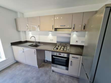 Kiln Drive, Hambrook, Image 3