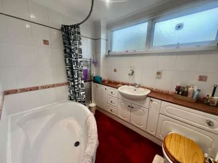 Bursledon Close, Felpham, Image 10