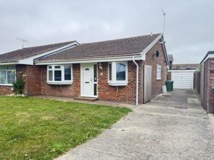Harbour View Road, Pagham, Image 2
