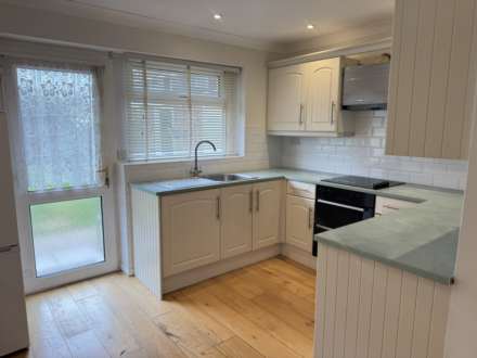 Harbour View Road, Pagham, Image 3