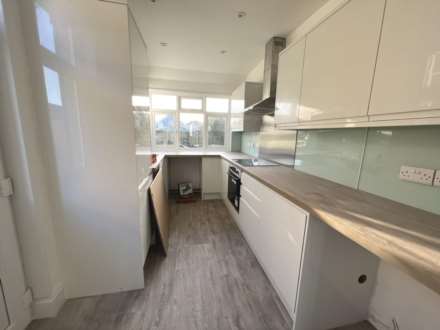 West Avenue, Bognor Regis, Image 5