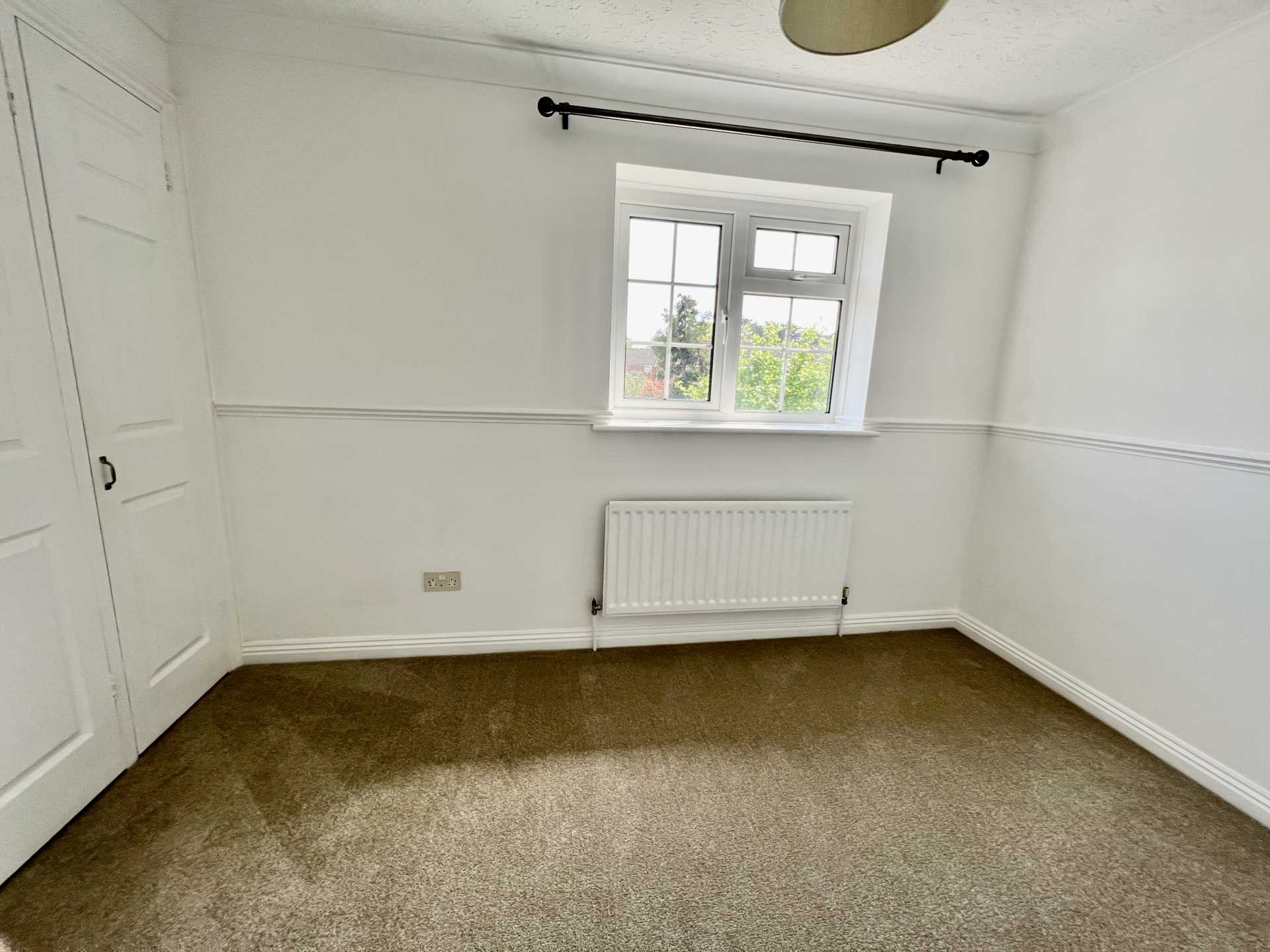 Redwood Grove, Havant, Image 12