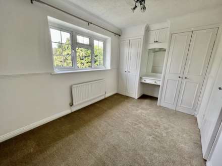 Redwood Grove, Havant, Image 10