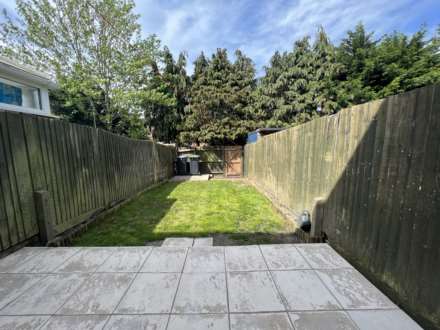 Redwood Grove, Havant, Image 13