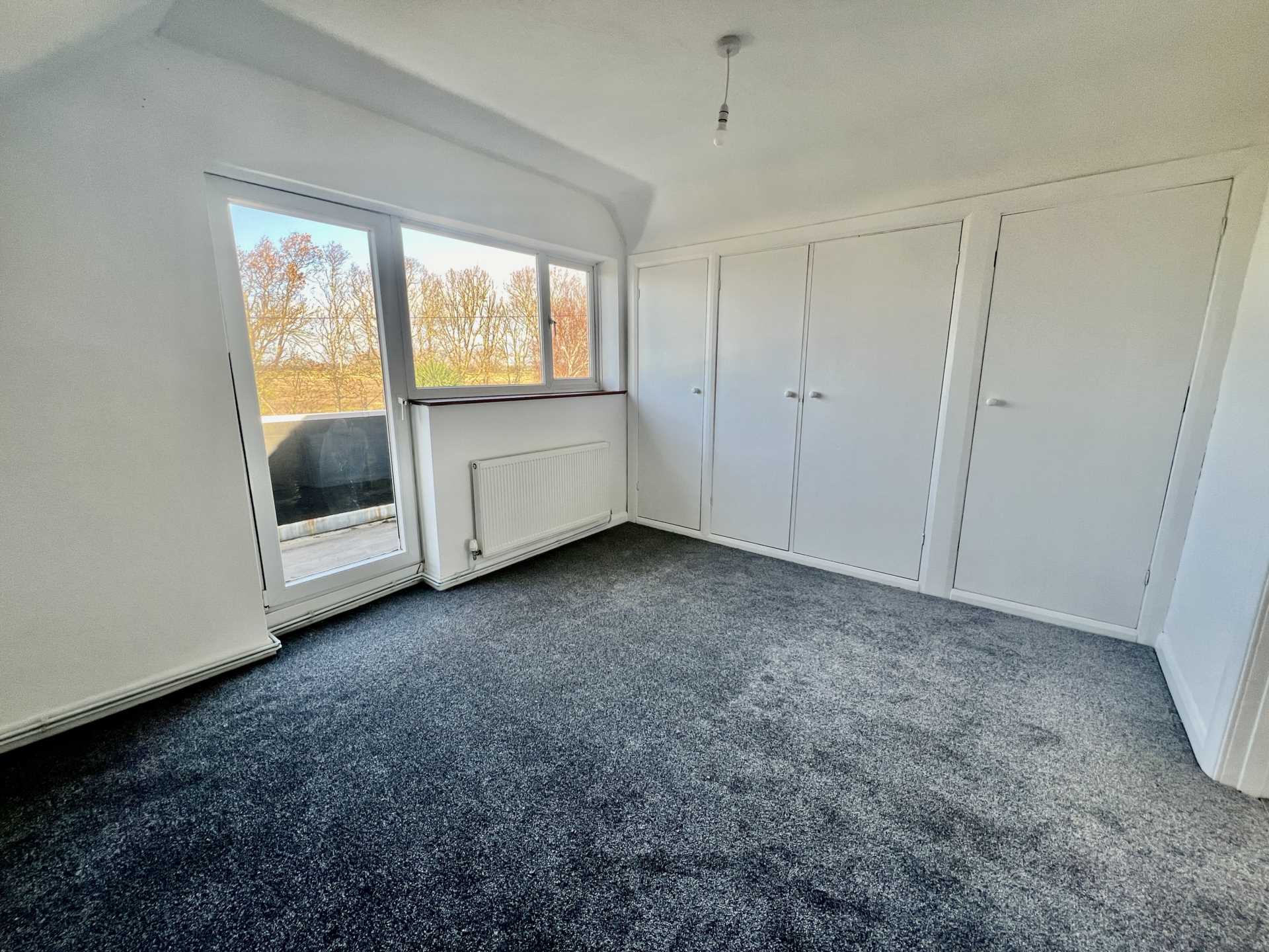 Pagham Road, Pagham, Image 9