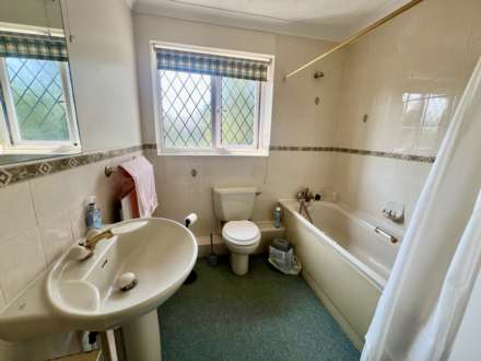 Alder Way, Middleton On Sea, Image 12