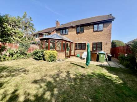 Alder Way, Middleton On Sea, Image 18