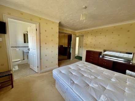 Alder Way, Middleton On Sea, Image 9