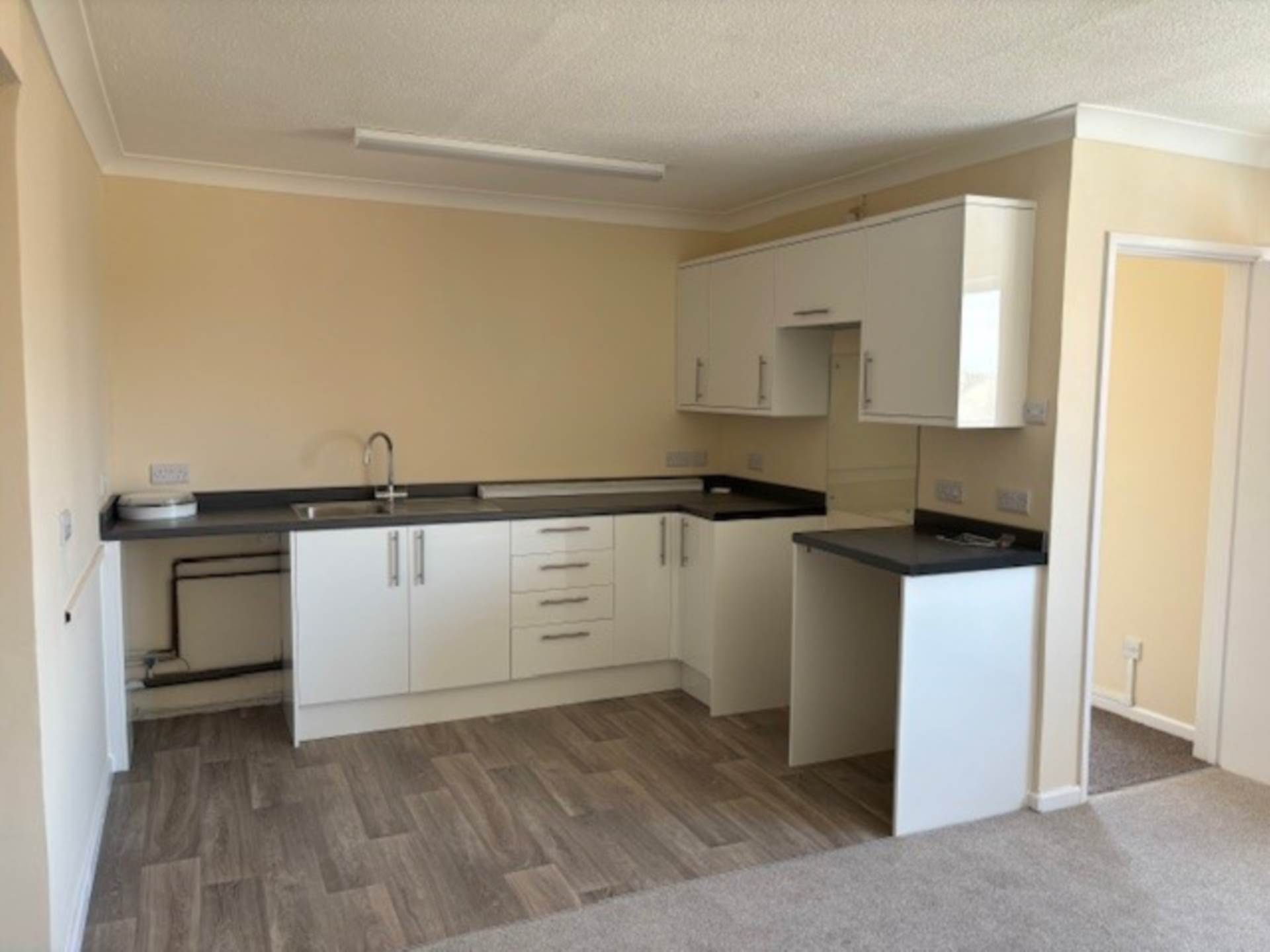 High Street, Selsey, Image 3