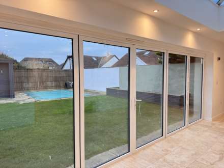 Halliwick Gardens, Felpham, Image 5