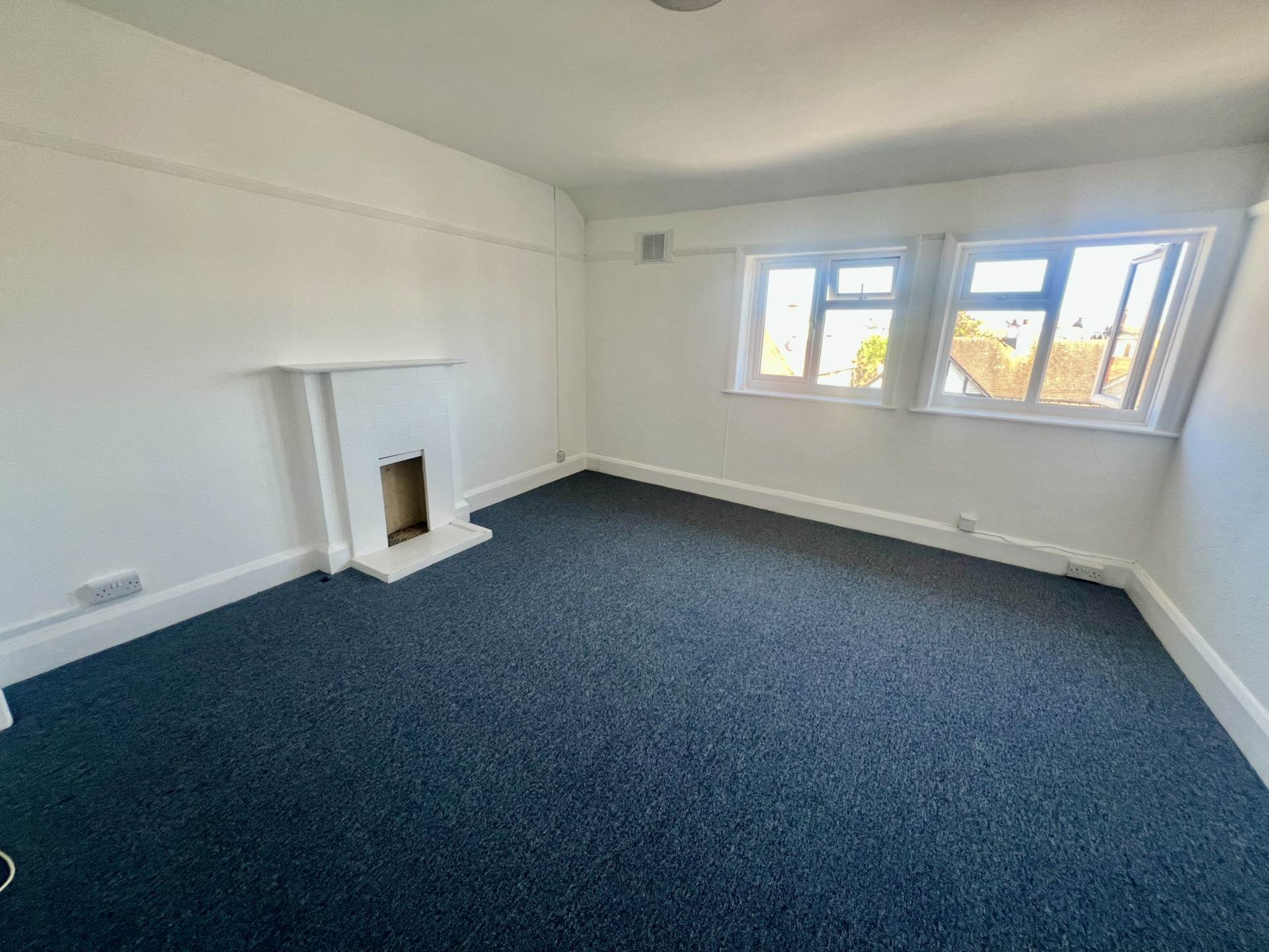 Nyewood Lane, Bognor Regis, Image 5
