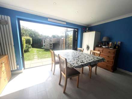 The Hartings, Flansham Park, Image 6