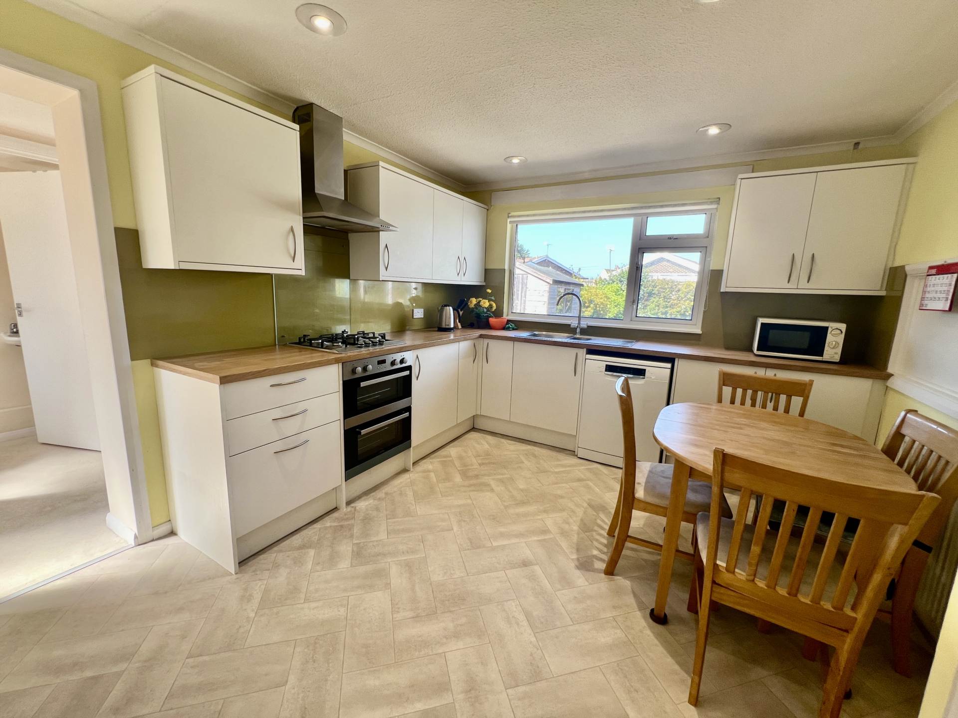 Ashmere Lane, Bognor Regis, Image 3