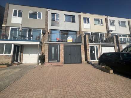 Kingsway, Selsey