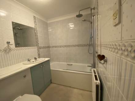 Coppins Court, Felpham, Image 7