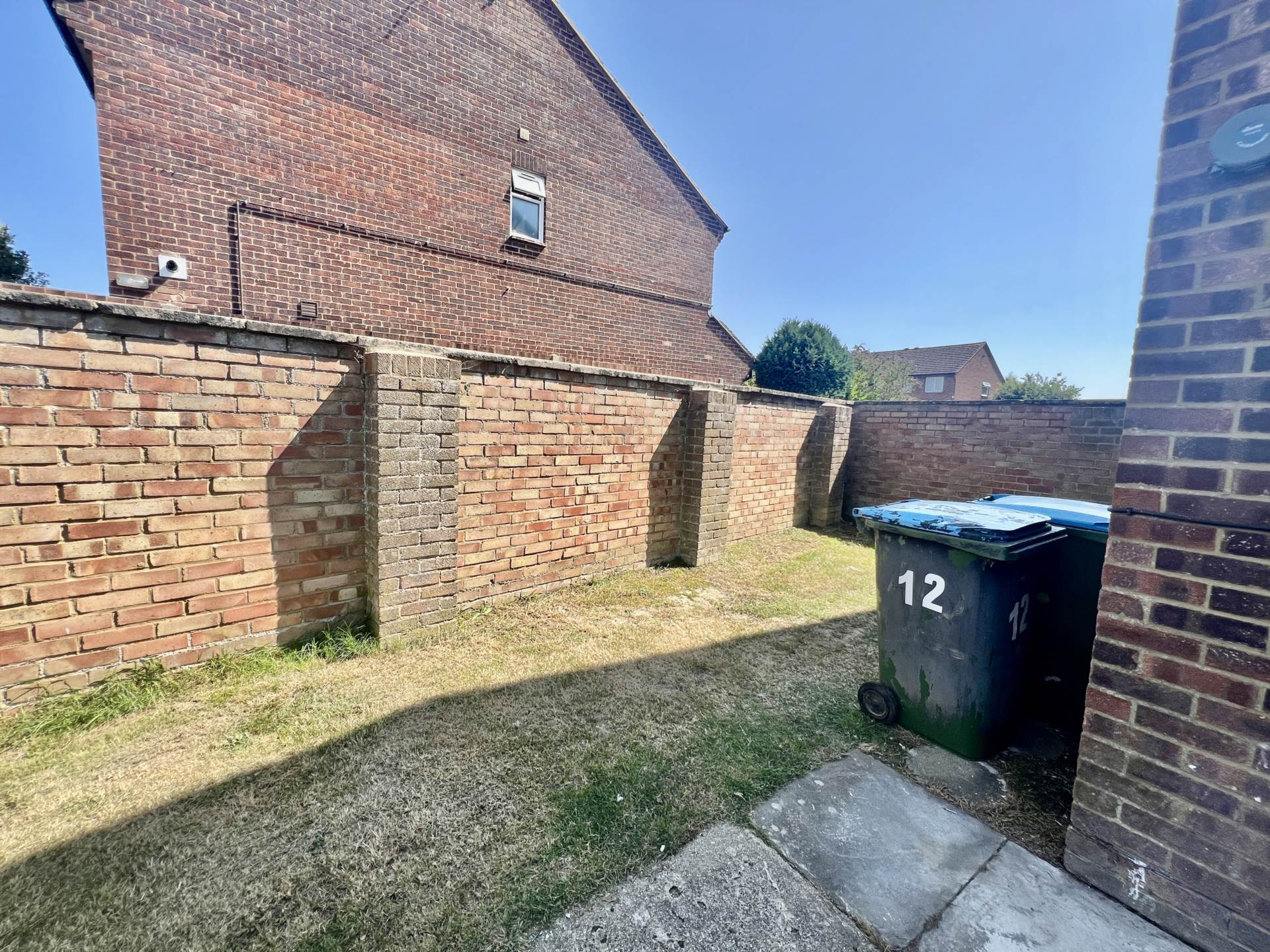 Finch Gardens, North Bersted, Image 8
