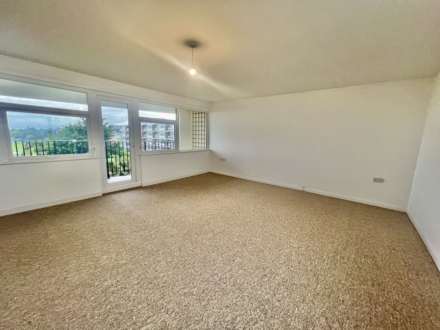 Nyewood Lane, Bognor Regis, Image 3