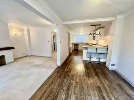 The Old Stables, Felpham, Image 3