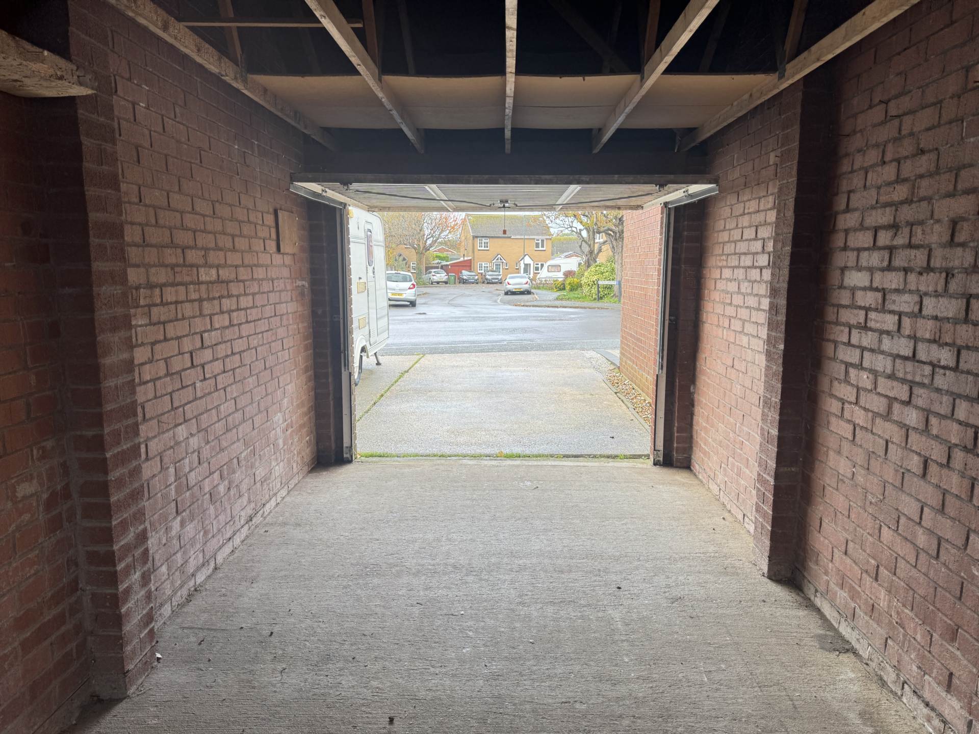 Montgomery Drive, Image 14