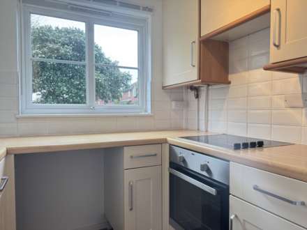 Montgomery Drive, Image 3