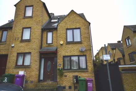 Maconochies Road, Mudchute, Image 6
