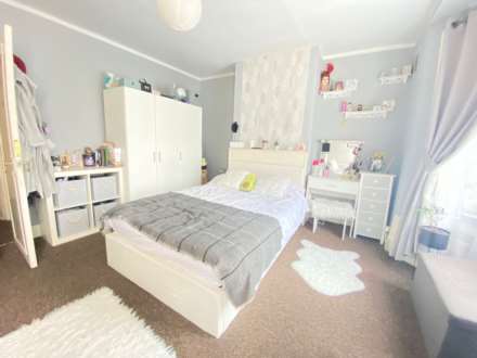 Chesterton Terrace, London, Image 1