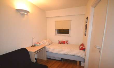 Westferry Road, Canary Wharf, Image 11