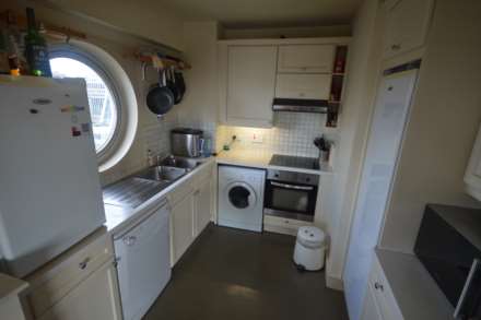 Westferry Road, Canary Wharf, Image 6