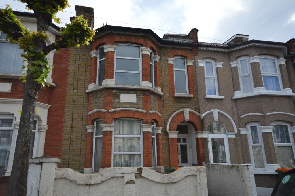Seventh Avenue, Manor Park, Image 1