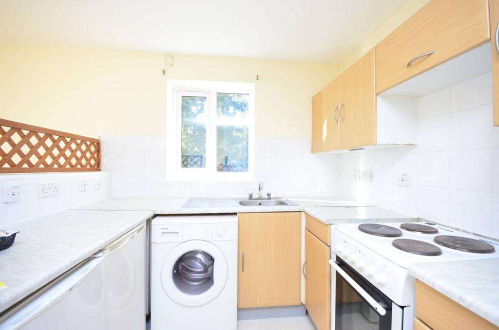 Tollgate Road, Beckton, Image 1