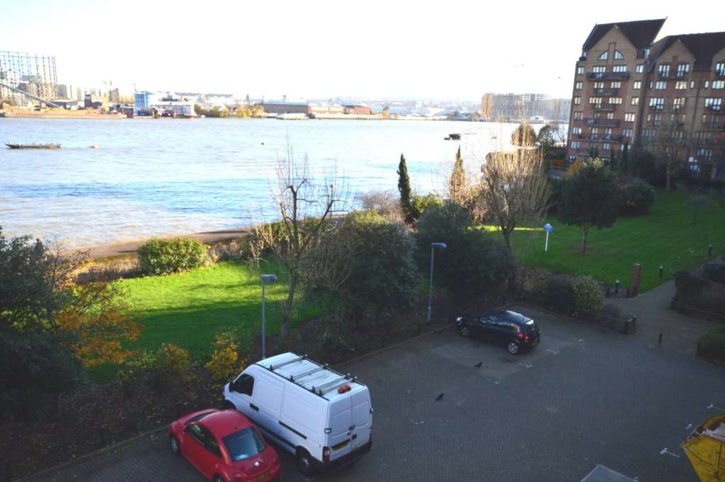 Amsterdam Road, Island Gardens, Image 11