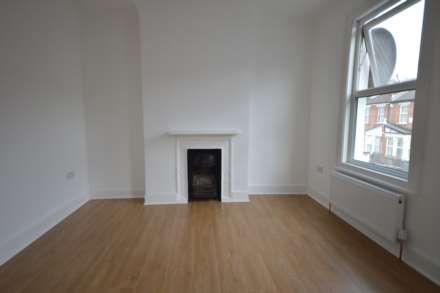 Wigston Road, London, Image 17