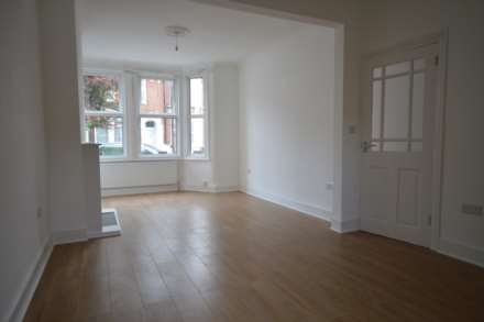 Wigston Road, London, Image 6