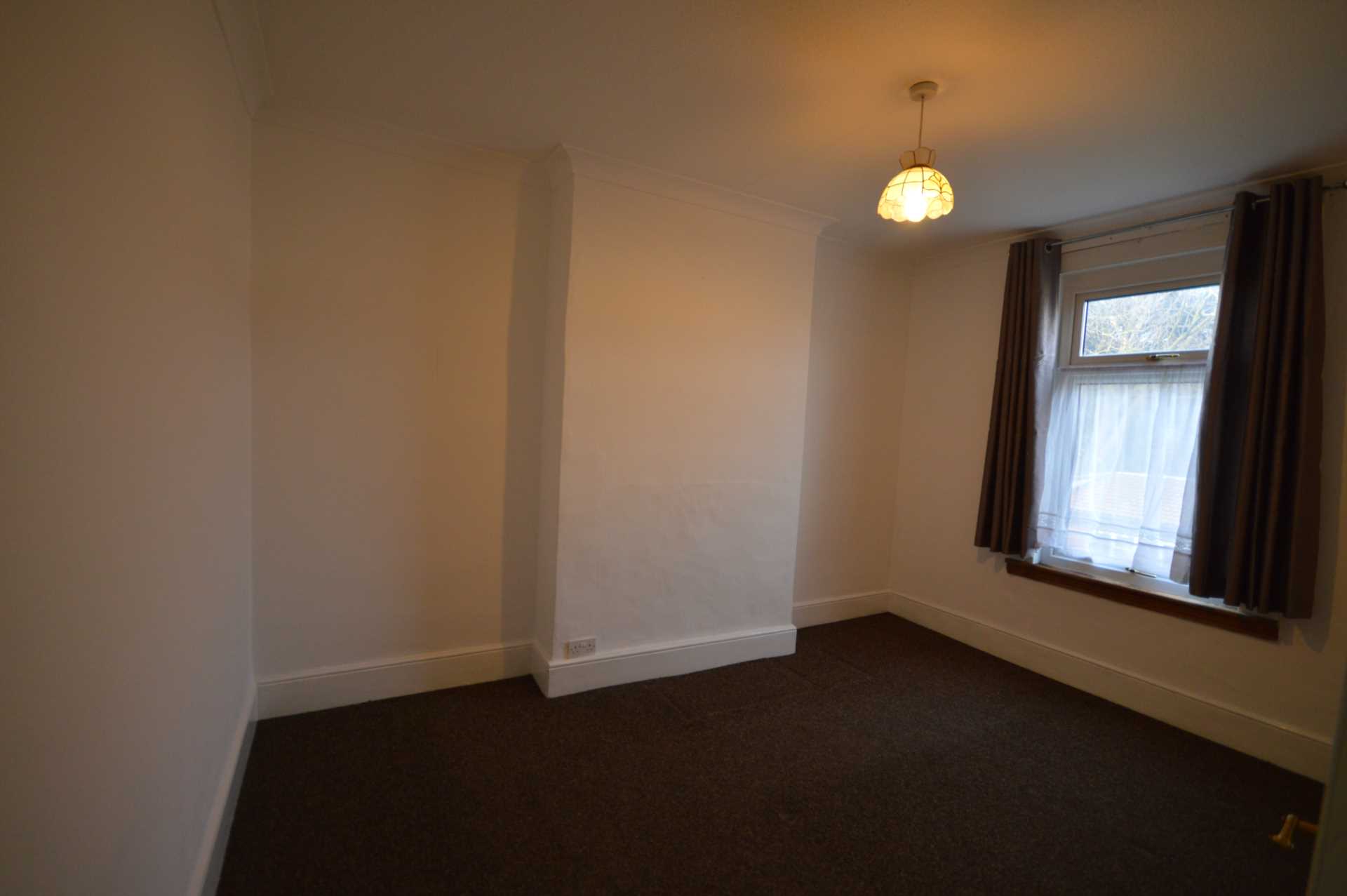 Seven Kings Road, Seven Kings, Image 10