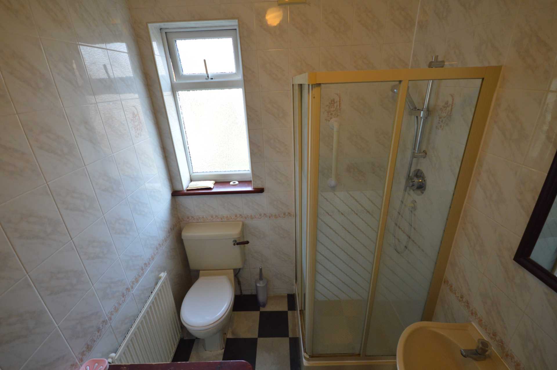 Seven Kings Road, Seven Kings, Image 11