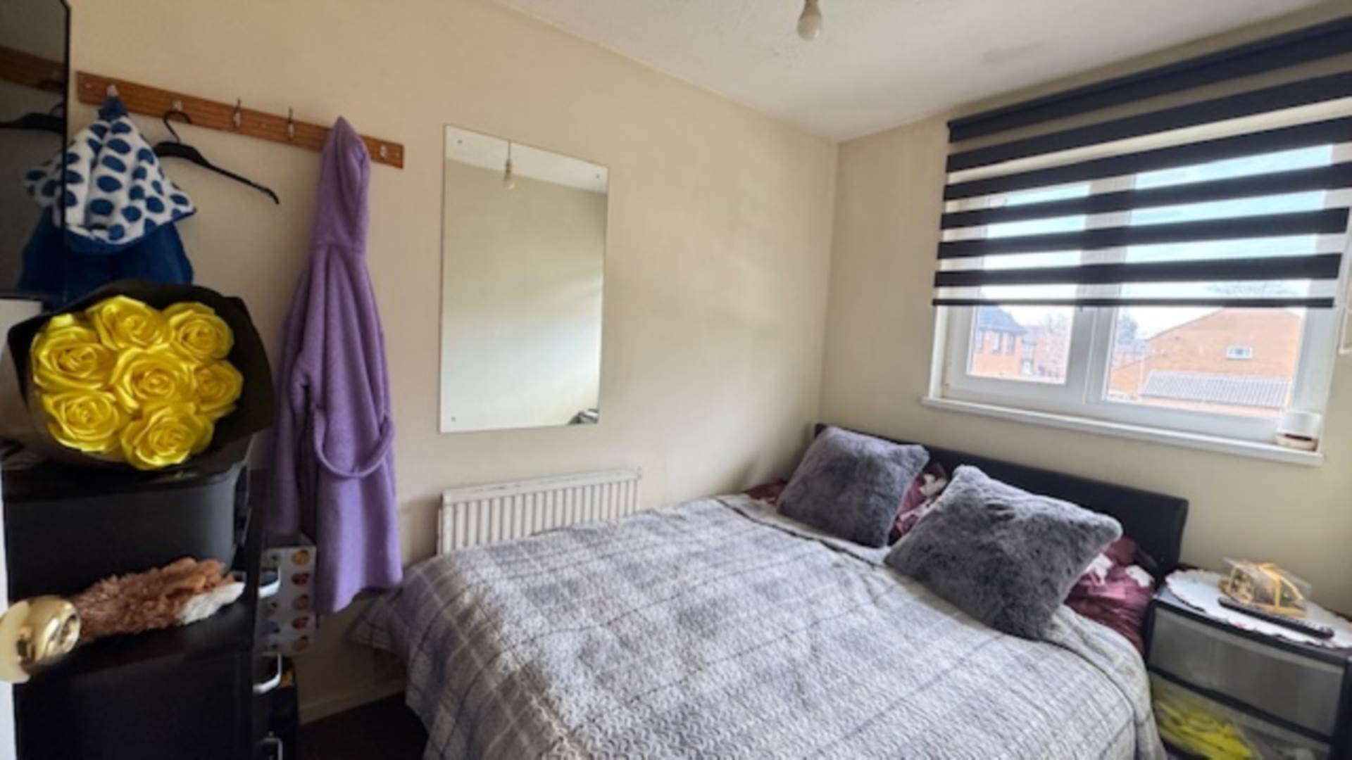 Exeter Close, Beckton, Image 6