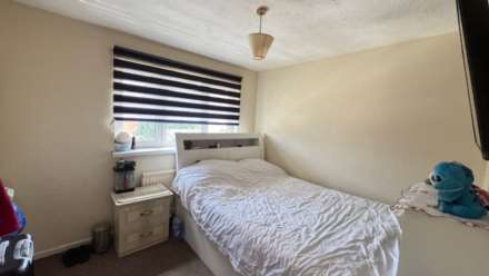 Exeter Close, Beckton, Image 4