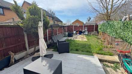 Exeter Close, Beckton, Image 7