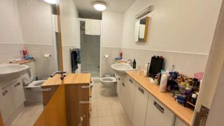 Hermit Road, London, Image 6