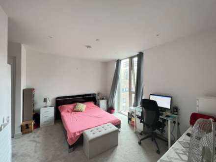 Royal Wharf, Silvertown, Image 7