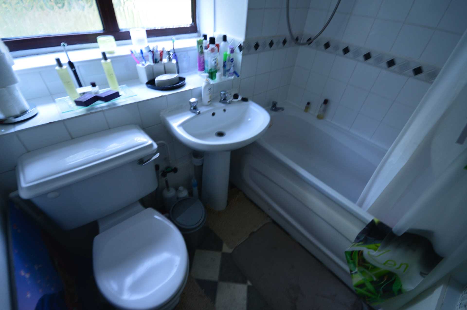 Turnstone Close, Newham, Image 4