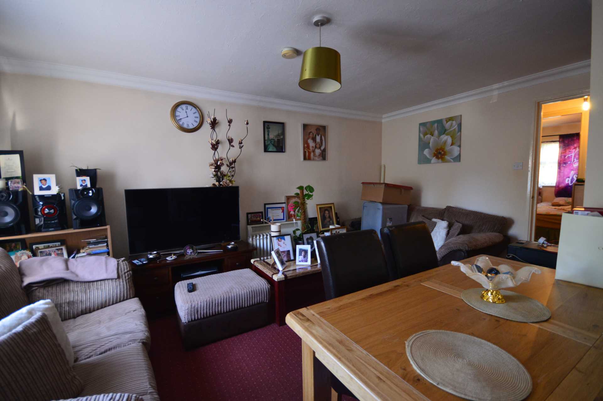 Turnstone Close, Newham, Image 5