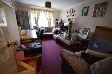 Turnstone Close, Newham, Image 2