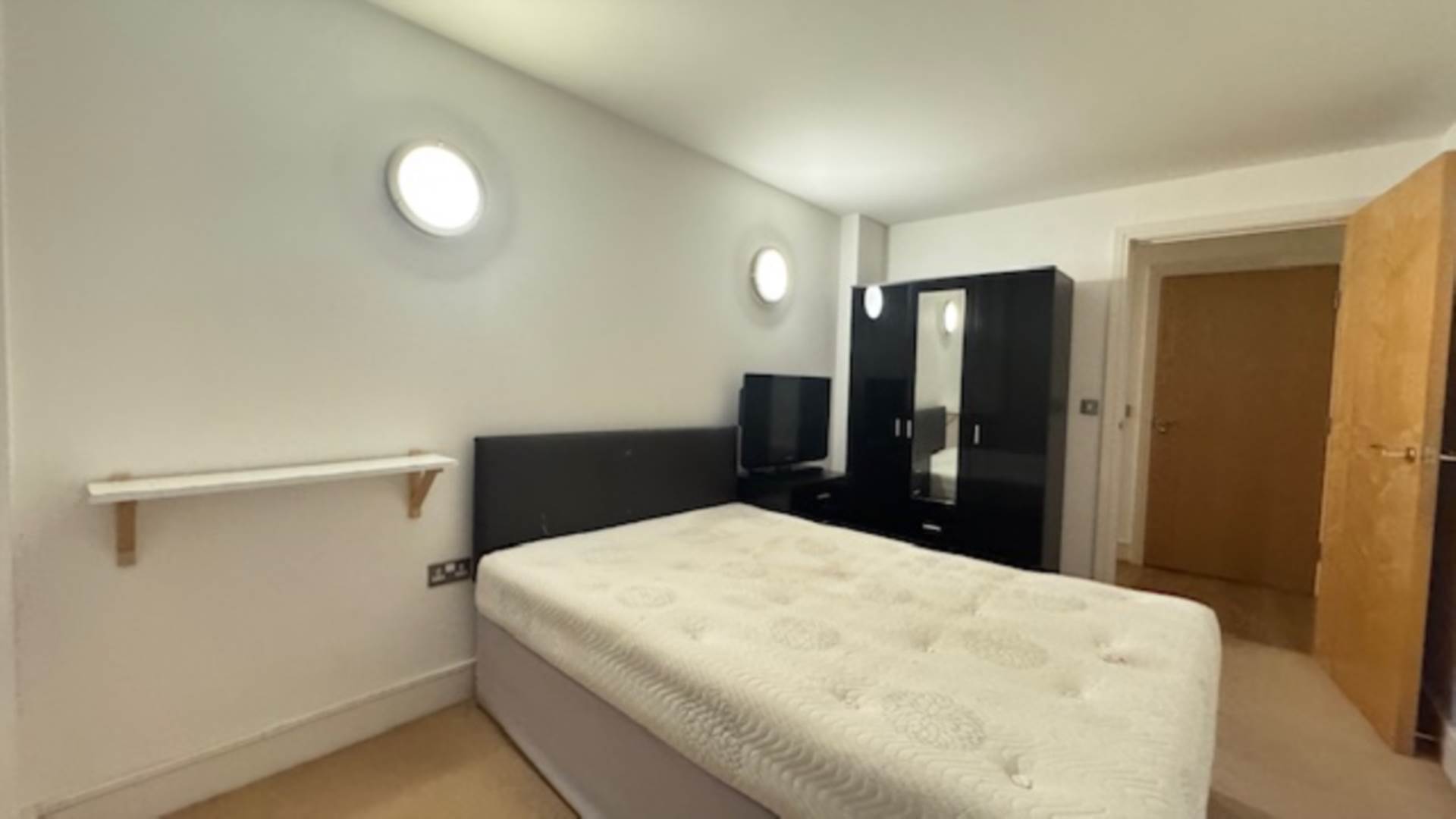 Jupiter House, Canning Town, Image 10