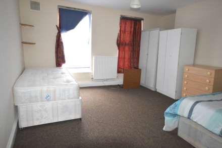Leytostone Rd, Stratford, Image 2