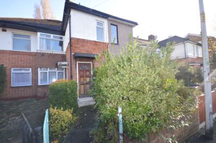 Grantham Garden, Marks Gate