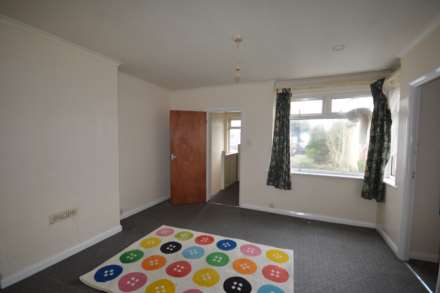 Grantham Garden, Marks Gate, Image 2