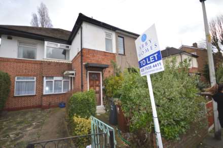 Grantham Garden, Marks Gate, Image 8