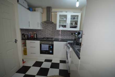 Addison Way, Hayes, Image 3